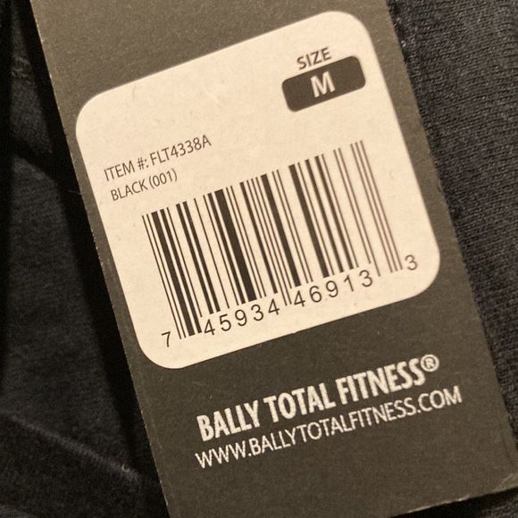 Bally’s Total Fitness Black long sleeve athletic Top Medium NWT - Picture 6 of 7